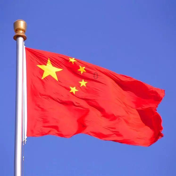 《闪光的乐队》张碧晨为什么非要和萧敬腾组队？是因为没有人选她吗？